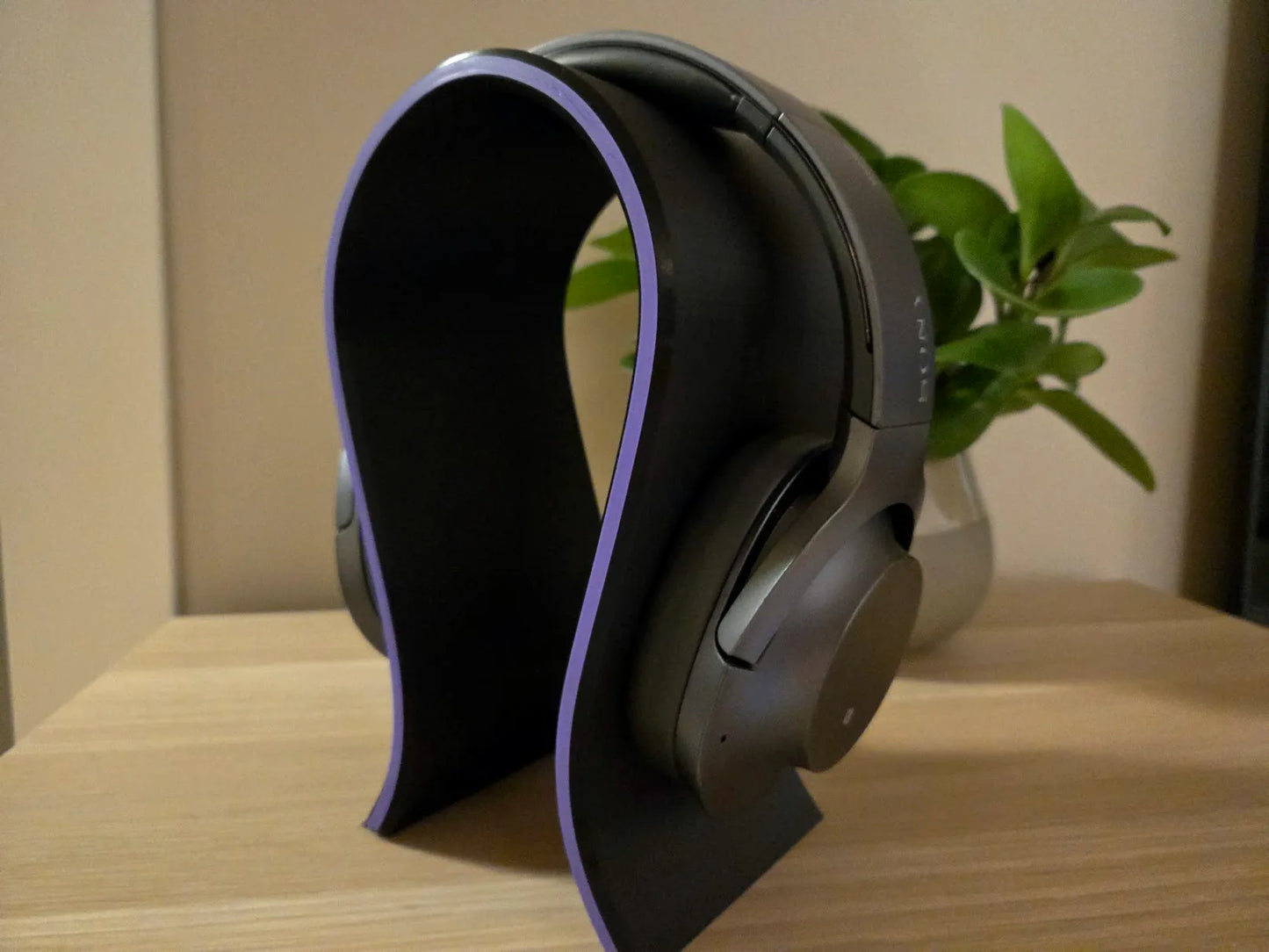 fashion headphone stand